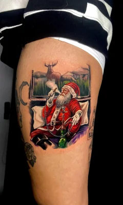 Smoking Santa-realistic-color-tattoo-Qneedle HCM