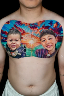 full-chest-Color-portraits-beach-theme-realism Quang Pham Qneedle