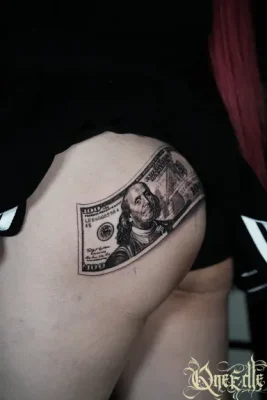 Dollar- realism - blackgrey-Qneedle Hanoi