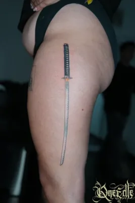 Katana-Sword-Tattoo QneedleHanoi