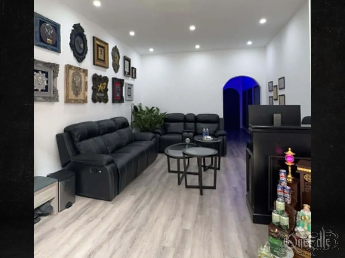 reception - qneedle tattoo studio Qneedle -Tattoo - Studio -Hochiminh - Best Tattoo Studio HCM